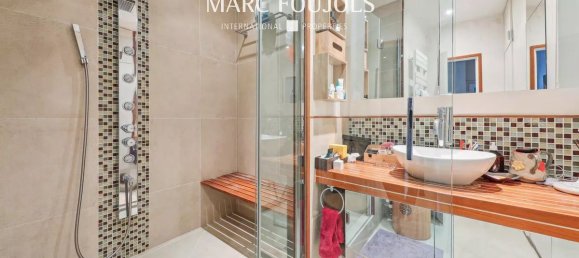 1 bedroom Apartment in Paris, France No. 163276 9