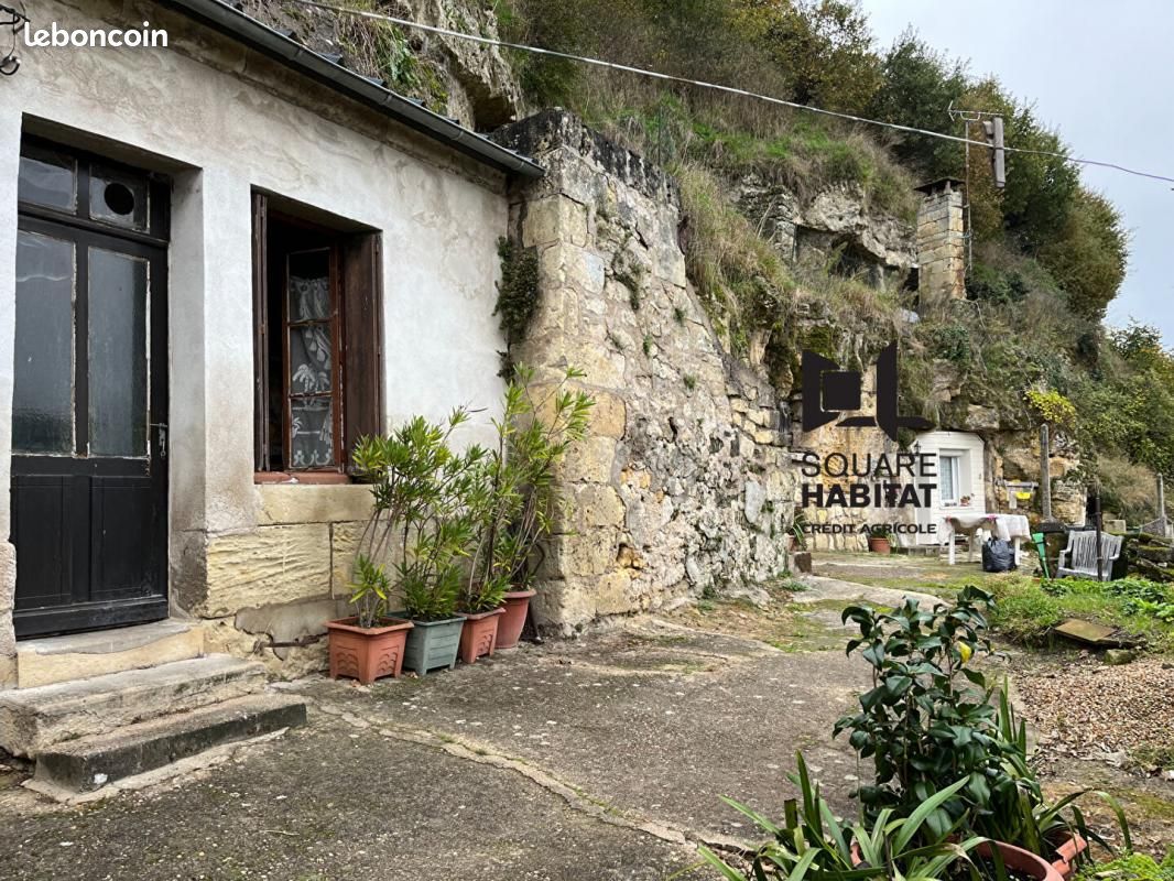 2 bedrooms House in Langeais, France No. 212067