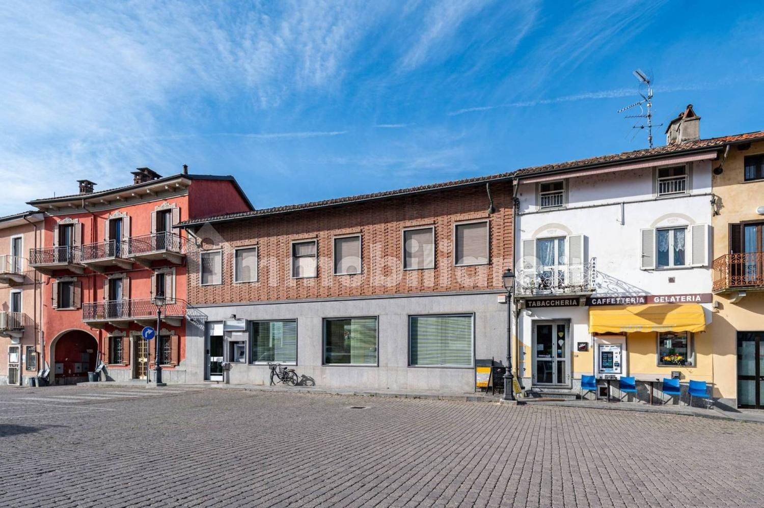 Здание 400м² в Аличе Кастелло, Италия № 315094