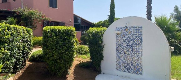 3 Schlafzimmer Villa in Castelvetrano, Italy, Nr. 276839 3