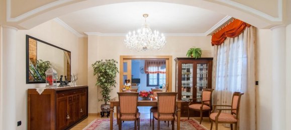 5 Schlafzimmer Villa in San Vicente del Raspeig, Spain, Nr. 798 3