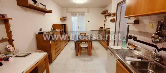 5 rooms Penthouse in Pesaro, Italy No. 38034 6