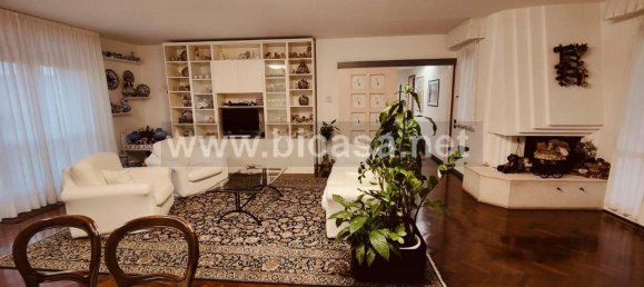 5 rooms Penthouse in Pesaro, Italy No. 38034 2
