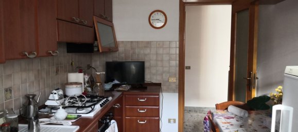 Apartamento de 3 habitaciónes en Chieti, Italy No. 209239 14