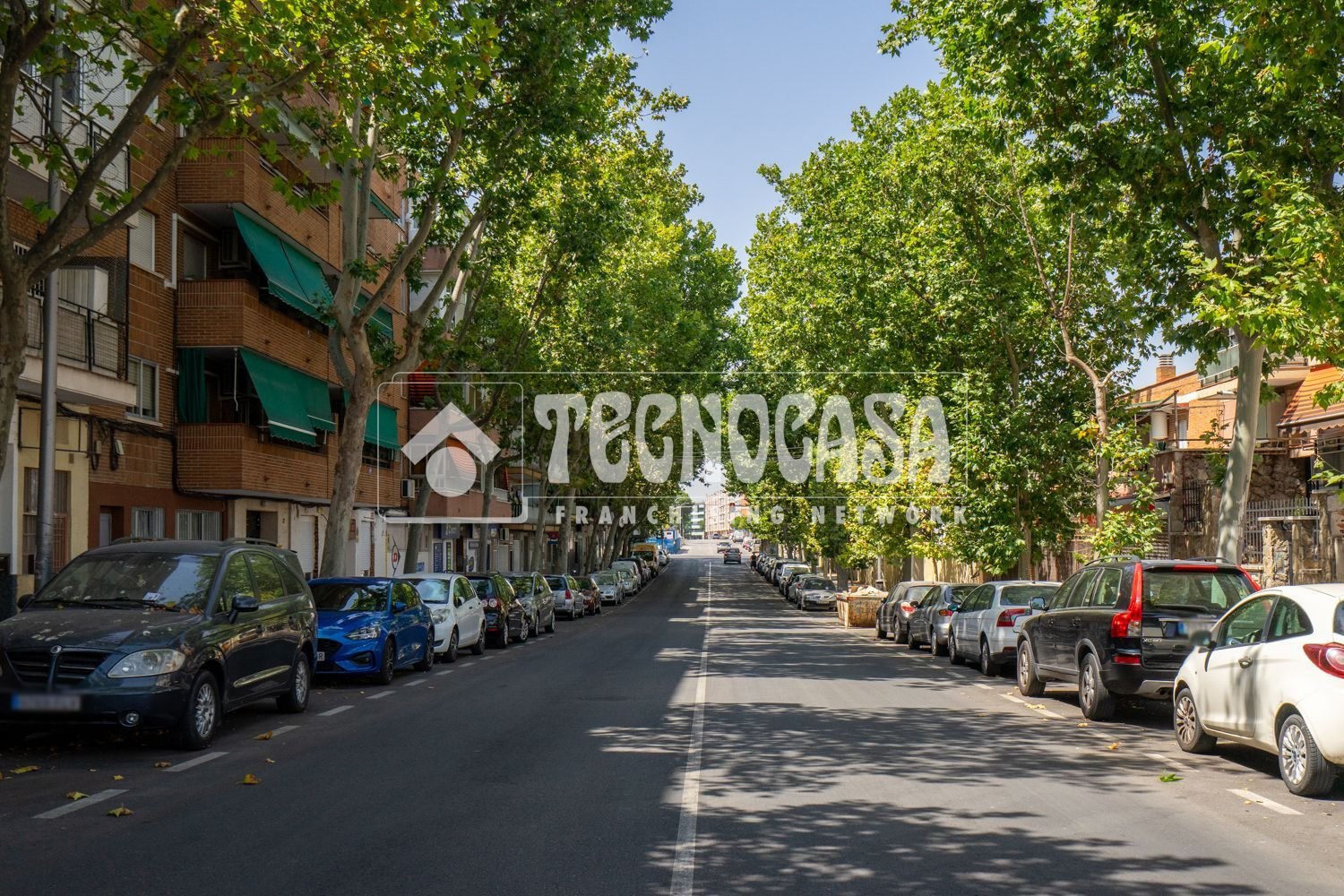 3 bedrooms Apartment in Madrid, Spain No. 255456