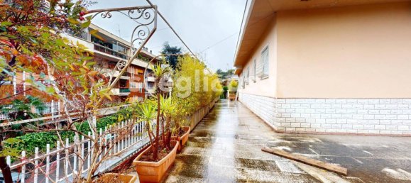 Вилла с 2 спальнями в Рим, Италия № 10524 37