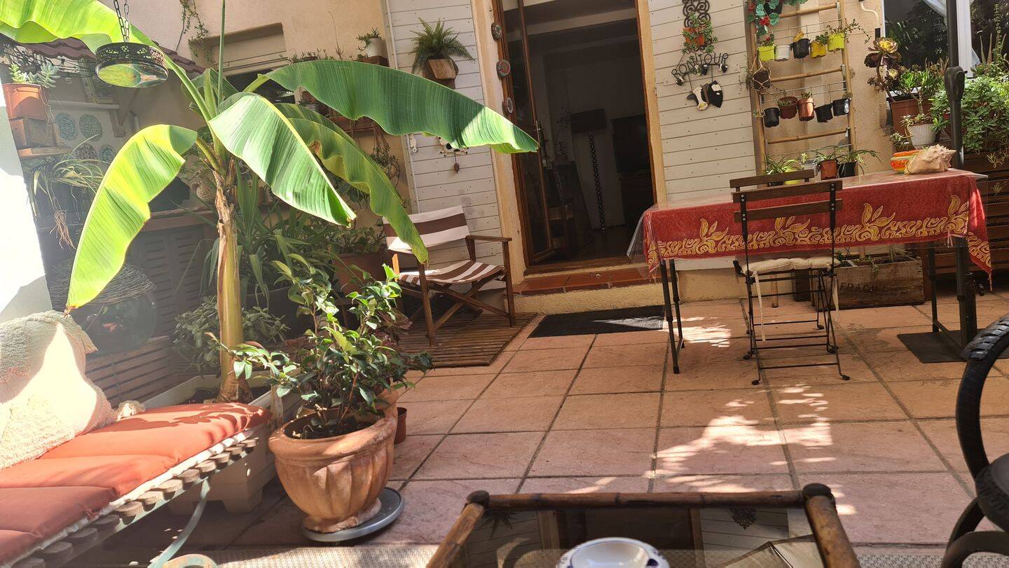 2 Schlafzimmer Wohnung in Marseille, France, Nr. 333998