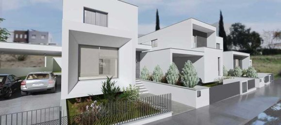 4 bedrooms Commercial property in Lakatamia, Cyprus No. 18375 4