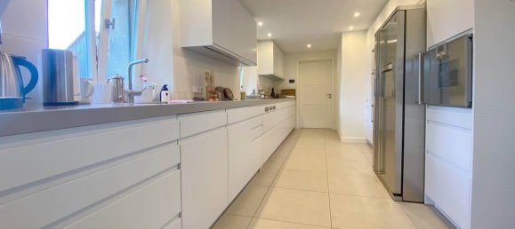 6 rooms House in Bayreuth, Germany No. 193638 8