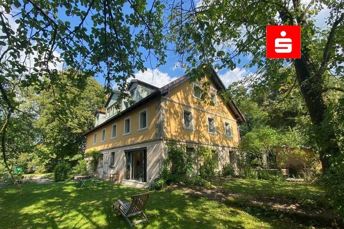 6 rooms House in Bayreuth, Germany No. 193638