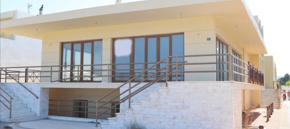 2 rooms Property in Loutraki, Greece No. 6961 4