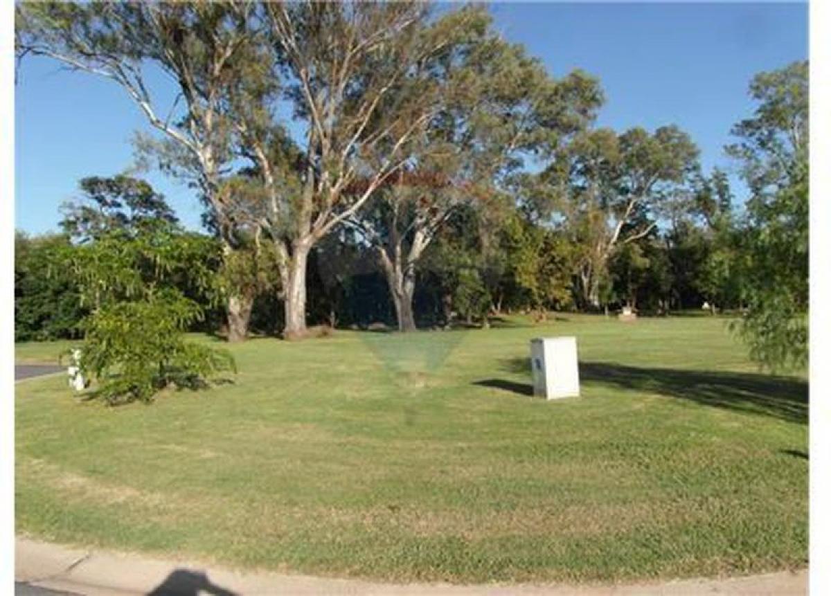  Land in Tigre, Argentina No. 31806