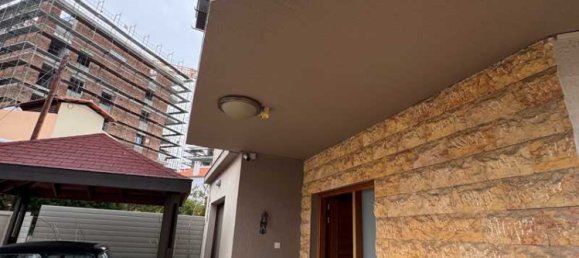 3 Schlafzimmer Gewerbliche Immobilie in Germasogeia, Cyprus, Nr. 18916 8