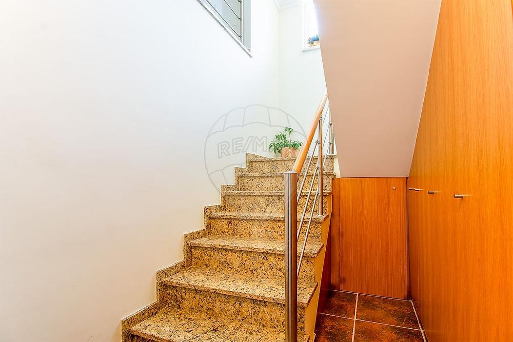 4 Schlafzimmer Haus in Loures, Portugal, Nr. 69960