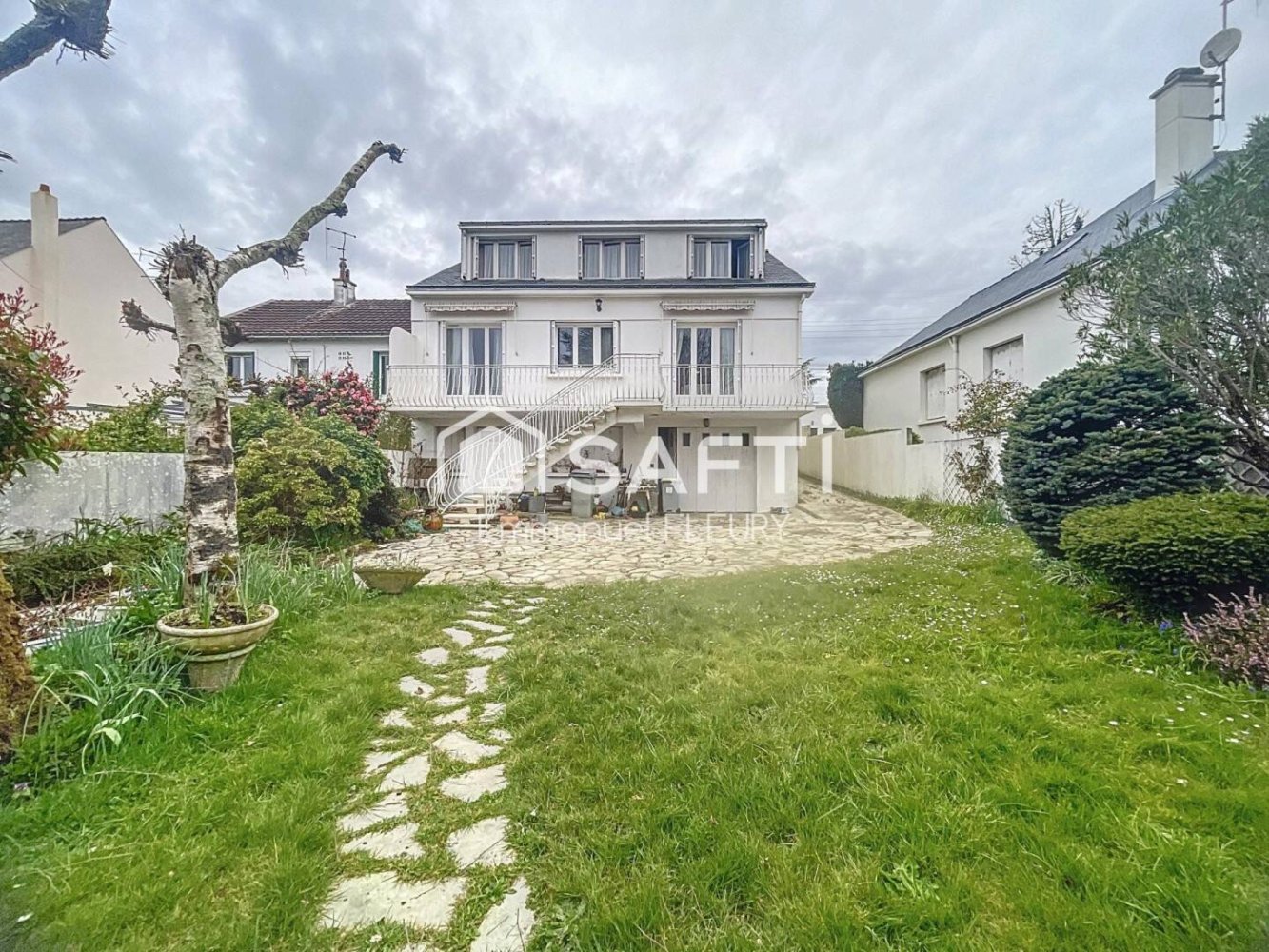 5 chambres Villa à Nantes, France No. 298432