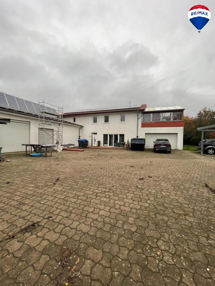Almacén de 10 habitaciónes en Minden-Lubbecke, Germany No. 371592