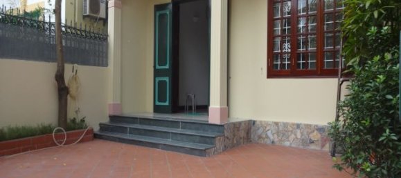 4 bedrooms Villa in Tay Ho, Vietnam No. 5299 3