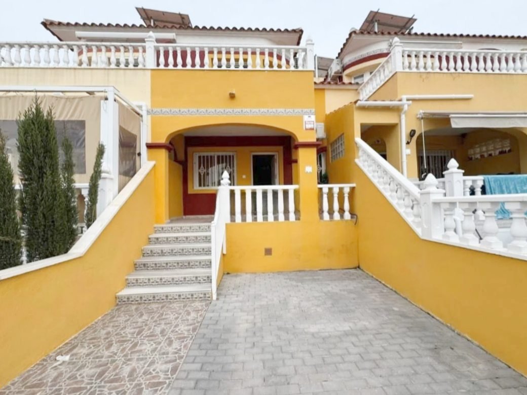 Таунхаус с 3 спальнями в Альгорфа, Испания № 286478