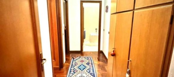 3 rooms Apartment in Rome, Italy No. 35690 17