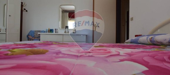 3 Schlafzimmer Wohnung in Savona, Italy, Nr. 36229 16