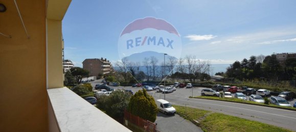 3 Schlafzimmer Wohnung in Savona, Italy, Nr. 36229 21