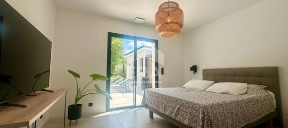 5 bedrooms Villa in Tarn, France No. 314793 9