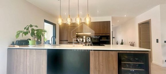 5 bedrooms Villa in Tarn, France No. 314793 3