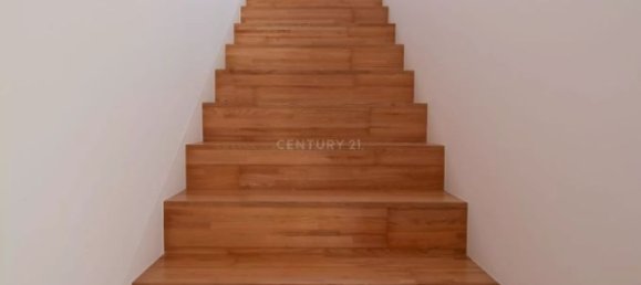 3 bedrooms House in Funchal, Portugal No. 18978 11