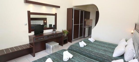 625m² Townhouse in Chalkidiki, Greece No. 3786 17