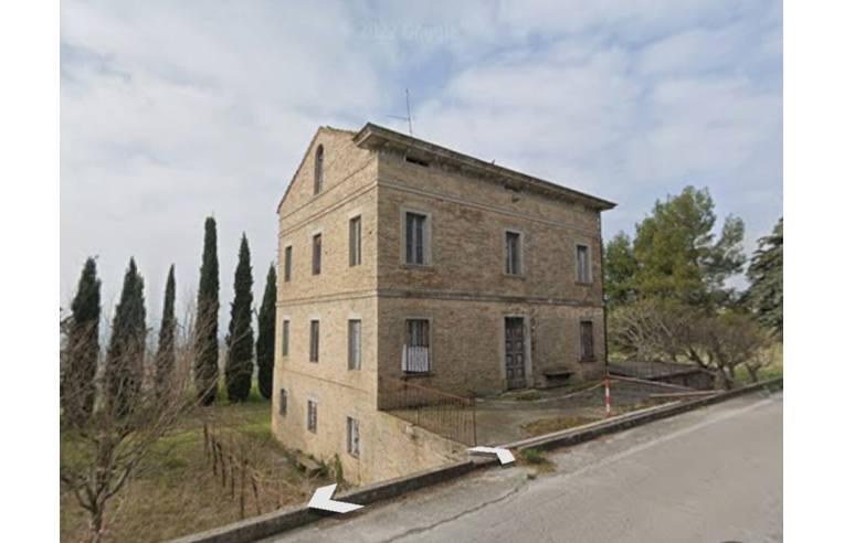 5 rooms House in Rapagnano, Italy No. 253218