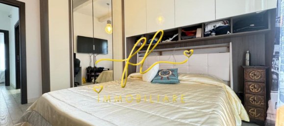 Villa de 4 dormitorios en Livorno, Italy No. 120126 18