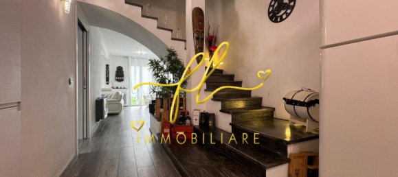 Villa de 4 dormitorios en Livorno, Italy No. 120126 15