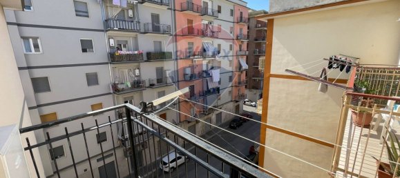 Apartamento de 5 dormitorios en Trani, Italy No. 319478 12