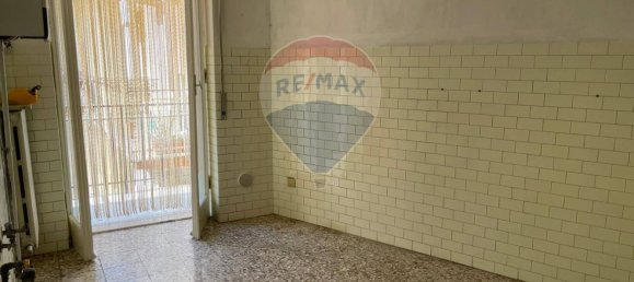 Apartamento de 5 dormitorios en Trani, Italy No. 319478 8