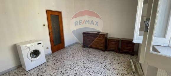 Apartamento de 5 dormitorios en Trani, Italy No. 319478 26