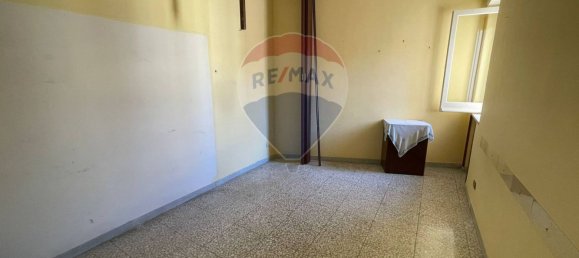 Apartamento de 5 dormitorios en Trani, Italy No. 319478 23