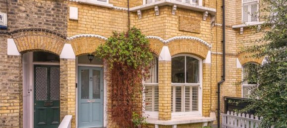 4 bedrooms House in London, United Kingdom No. 5198 9