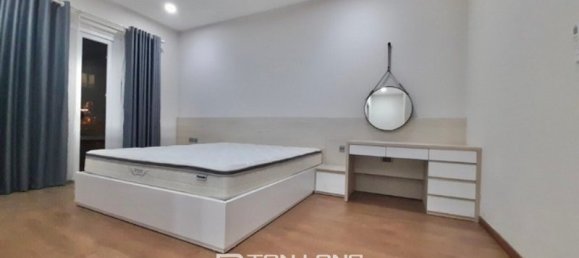 Villa de 5 dormitorios en Tay Ho, Vietnam No. 810 4