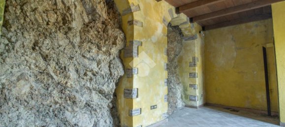 2 rooms Garage in Casperia, Italy No. 371425 6