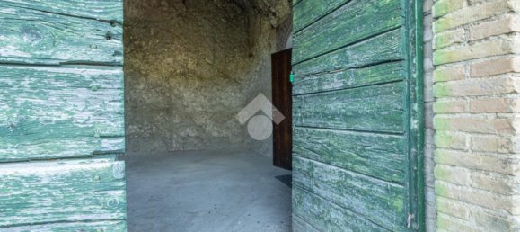 2 rooms Garage in Casperia, Italy No. 371425 2