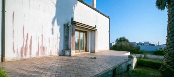 5 rooms Villa in Salve, Italy No. 7036 8