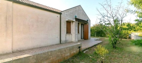 5 rooms Villa in Salve, Italy No. 7036 4