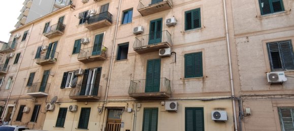 3غرفة شقة في Palermo, Italy رقم 159024 2