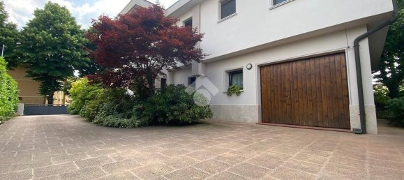 Вилла с 3 спальнями в Куинто ди Тревизо, Италия № 151858 2