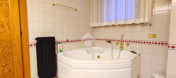 Вилла с 3 спальнями в Куинто ди Тревизо, Италия № 151858 24