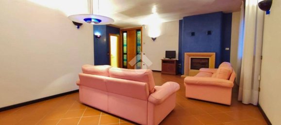 Вилла с 3 спальнями в Куинто ди Тревизо, Италия № 151858 3