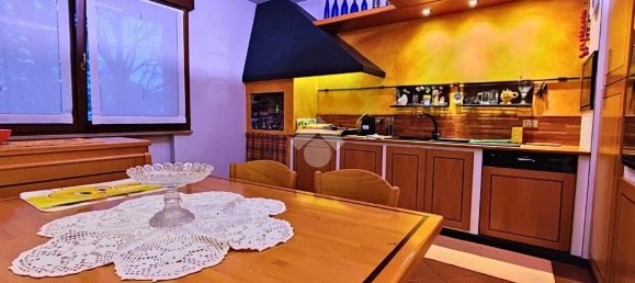 Вилла с 3 спальнями в Куинто ди Тревизо, Италия № 151858 9