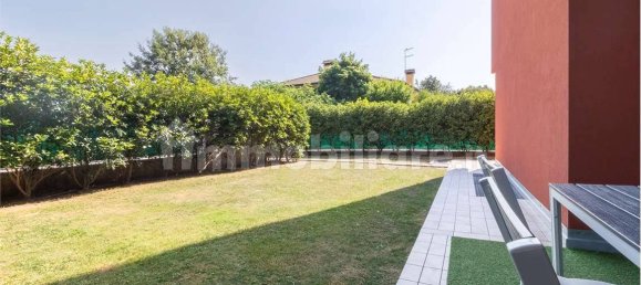 2 Schlafzimmer Wohnung in Castelfranco Veneto, Italy, Nr. 324852 19