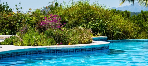 8 bedrooms Villa in Malaga, Spain No. 104579 7