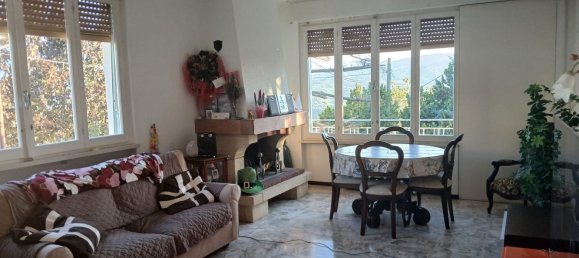 Casa de 8 divisões em Langhirano, Italy N.º 25369 16